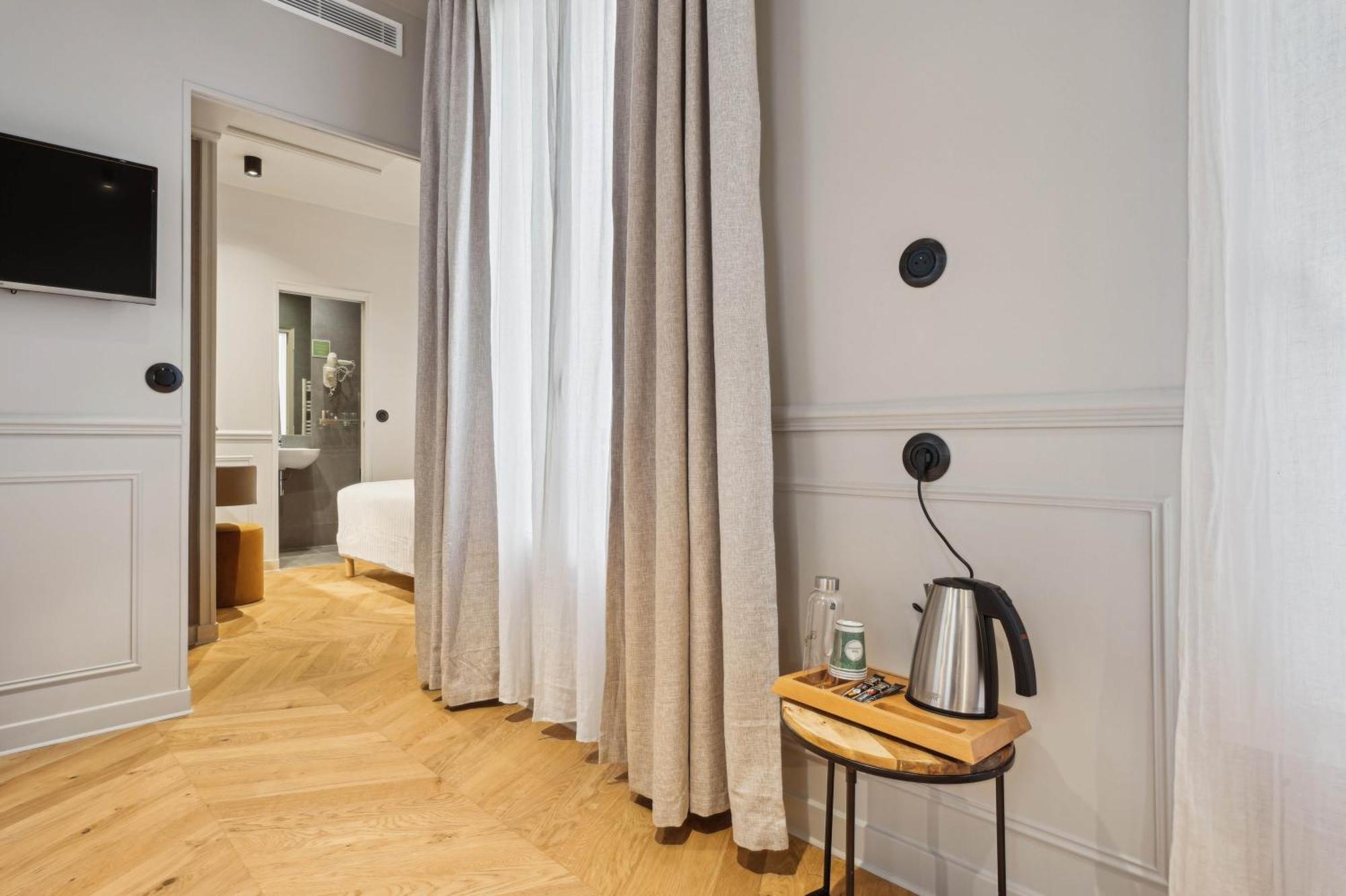 Hotel Clemence 파리 외부 사진