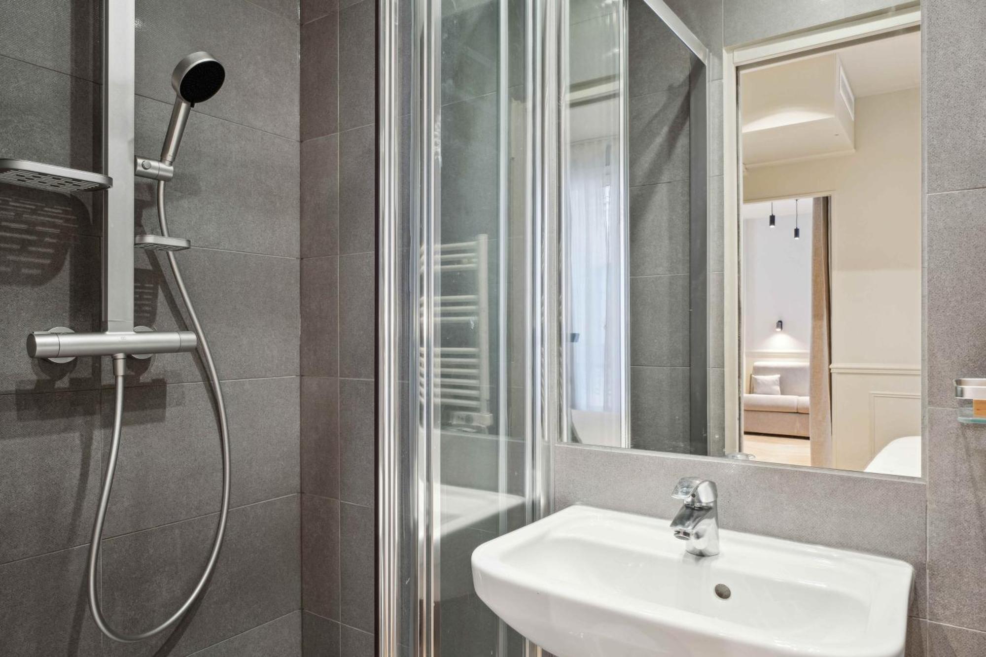 Hotel Clemence 파리 외부 사진